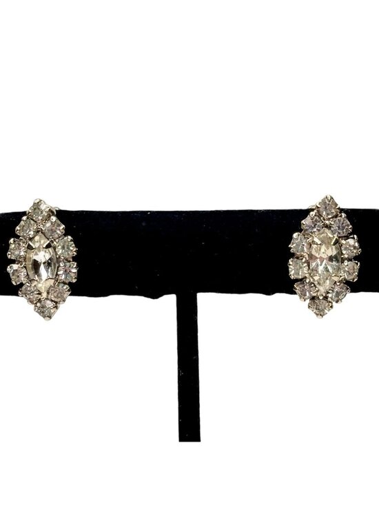 Unbranded Jewelry - Marquise Cut Earrings Prong Set Rhinestones Clip On Silver Tone 3/4" Vintage